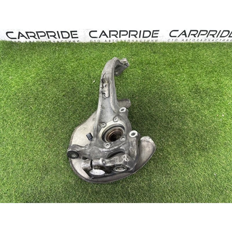 Поворотный кулак (подвеска) AUDI A4 B8 2010 2.0 CAEB 8K0407254AB