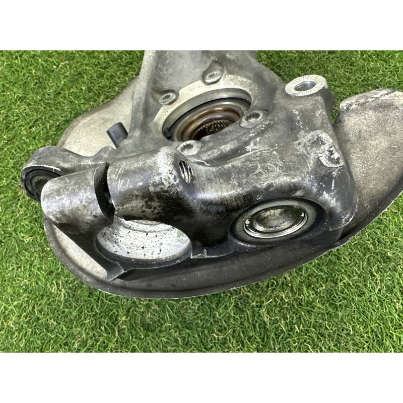 Поворотный кулак (подвеска) AUDI A4 B8 2010 2.0 CAEB 8K0407254AB