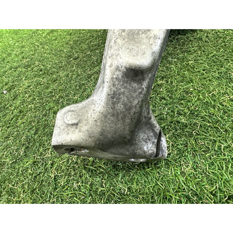 Поворотный кулак (подвеска) AUDI A4 B8 2010 2.0 CAEB 8K0407254AB