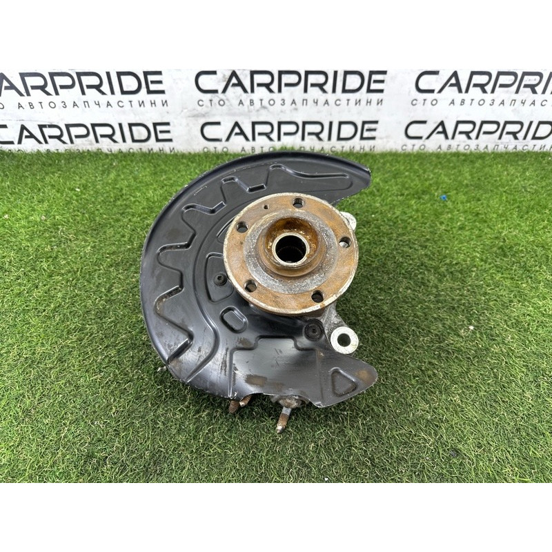 Поворотный кулак (подвеска) AUDI A3 8V 2016 1.8 CNSB 5Q0407254A