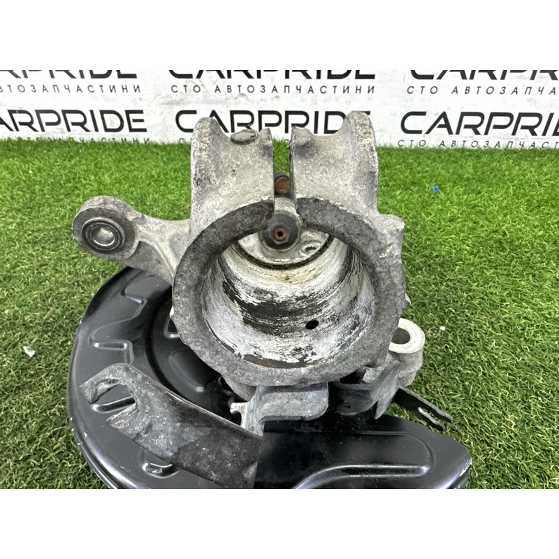 Поворотный кулак (подвеска) AUDI A3 8V 2016 1.8 CNSB 5Q0407254A