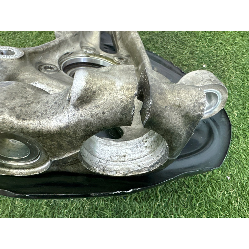 Поворотный кулак (подвеска) AUDI Q7 4M 2017 3.0 CREC 4M0407253J