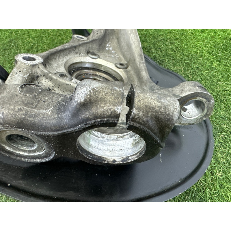 Поворотный кулак (подвеска) AUDI A8 D4 2011 4.2 CDRA 4H0407253G