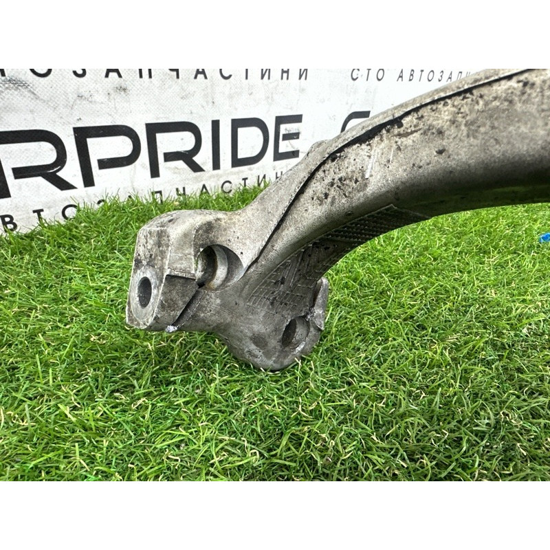 Поворотный кулак (подвеска) AUDI A8 D4 2011 4.2 CDRA 4H0407253G