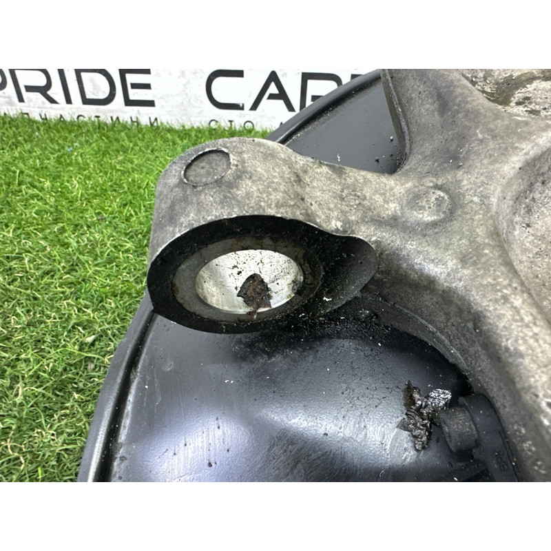 Поворотный кулак (подвеска) AUDI A8 D4 2011 4.2 CDRA 4H0407253G