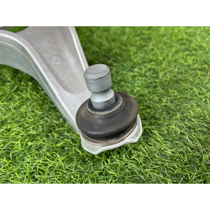 Рычаг подвески (подвеска) Nissan Rogue T33 2023 1.5 KR15DDT 555016RR0A