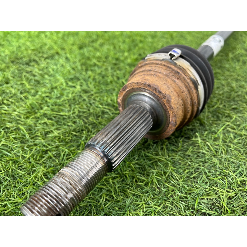 Привод (трансмиссия) Nissan Rogue T33 2023 1.5 KR15DDT 396006RE0A