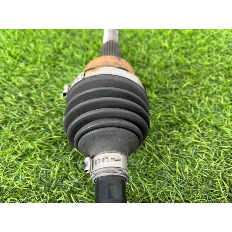 Привод (трансмиссия) Nissan Rogue T33 2023 1.5 KR15DDT 396006RE0A