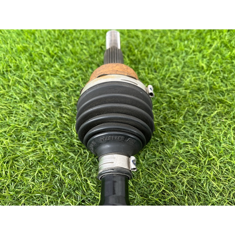 Привод (трансмиссия) Nissan Rogue T33 2023 1.5 KR15DDT 396006RE0A