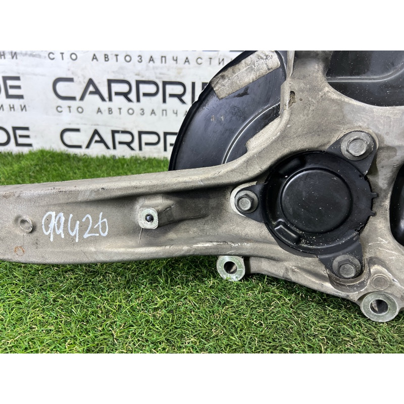 Поворотный кулак (подвеска) Jeep Grand Cherokee WK2 2018 3.6 4877659AD