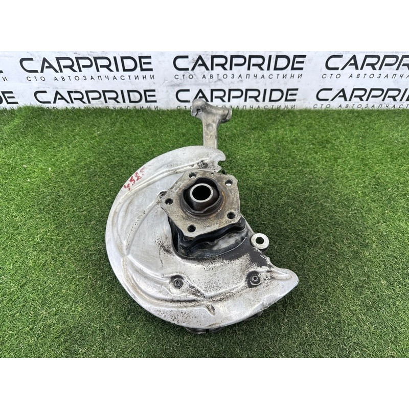 Поворотный кулак (подвеска) AUDI A4 B9 2018 2.0 DBPA 8W0407253F