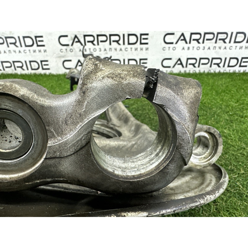 Поворотный кулак (подвеска) AUDI A4 B9 2018 2.0 DBPA 8W0407253F