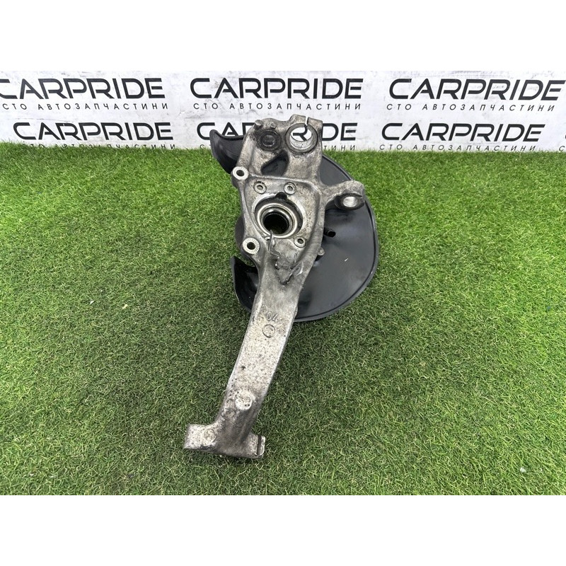 Поворотный кулак (подвеска) AUDI A8 D4 2011 4.2 CDRA 4H0407254G