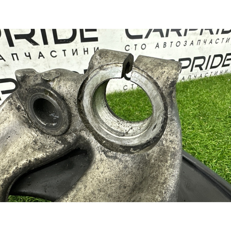 Поворотный кулак (подвеска) AUDI A8 D4 2011 4.2 CDRA 4H0407254G