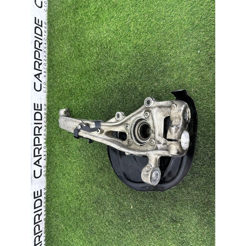 Поворотный кулак (подвеска) AUDI Q7 4M 2017 3.0 CREC 4M0407254J