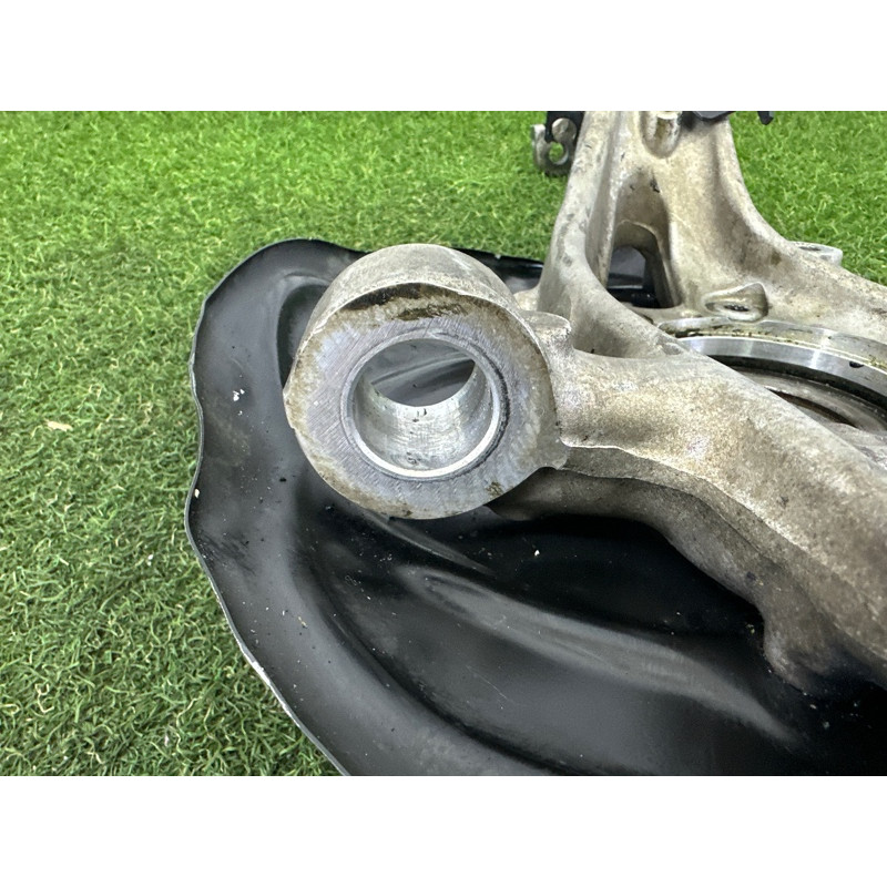 Поворотный кулак (подвеска) AUDI Q7 4M 2017 3.0 CREC 4M0407254J