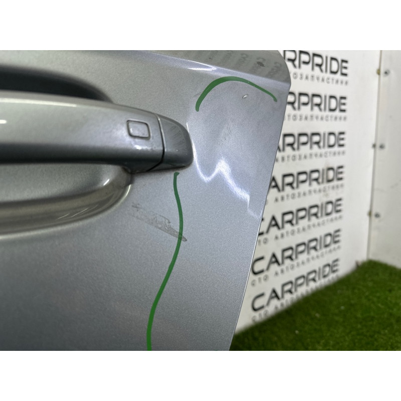 Дверь (наружные элементы кузова) AUDI A4 B8 2010 2.0 CAEB 8K5833051D