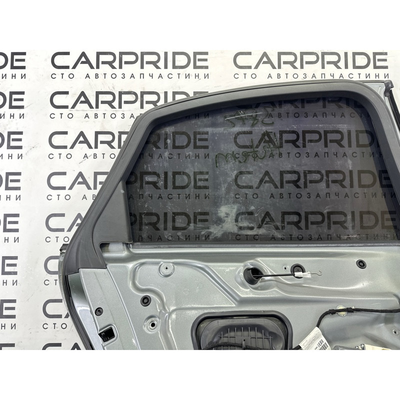 Дверь (наружные элементы кузова) AUDI A4 B8 2010 2.0 CAEB 8K5833051D