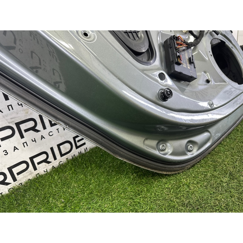 Дверь (наружные элементы кузова) AUDI A4 B8 2010 2.0 CAEB 8K5833051D