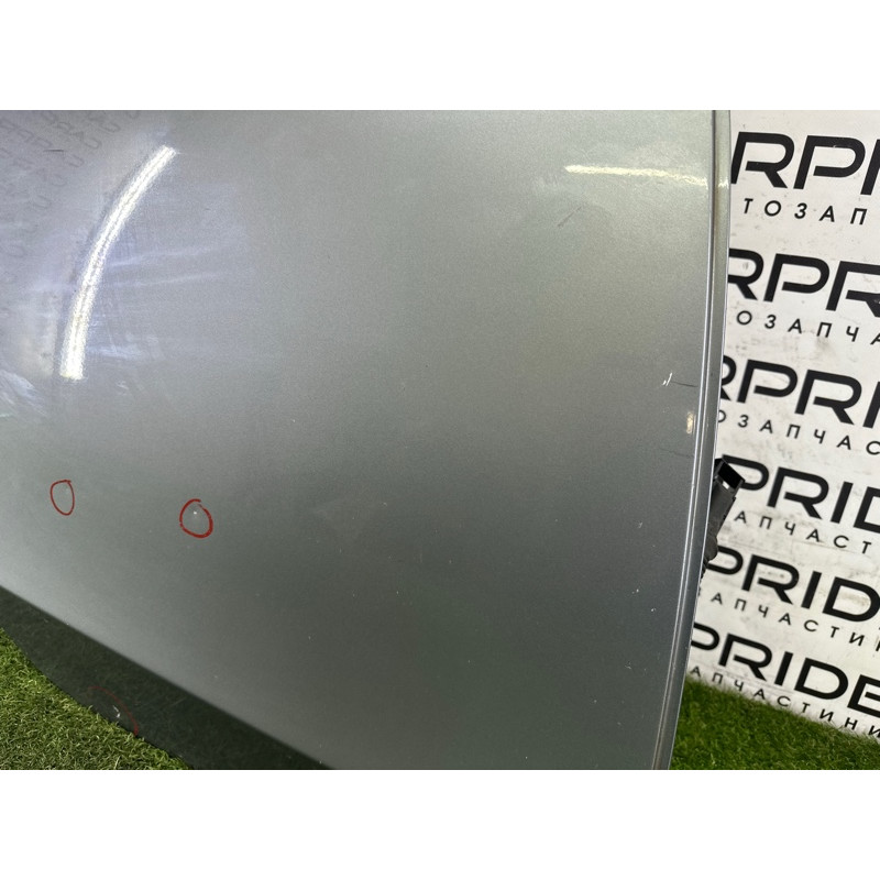 Дверь (наружные элементы кузова) AUDI A4 B8 2010 2.0 CAEB 8K5833052D