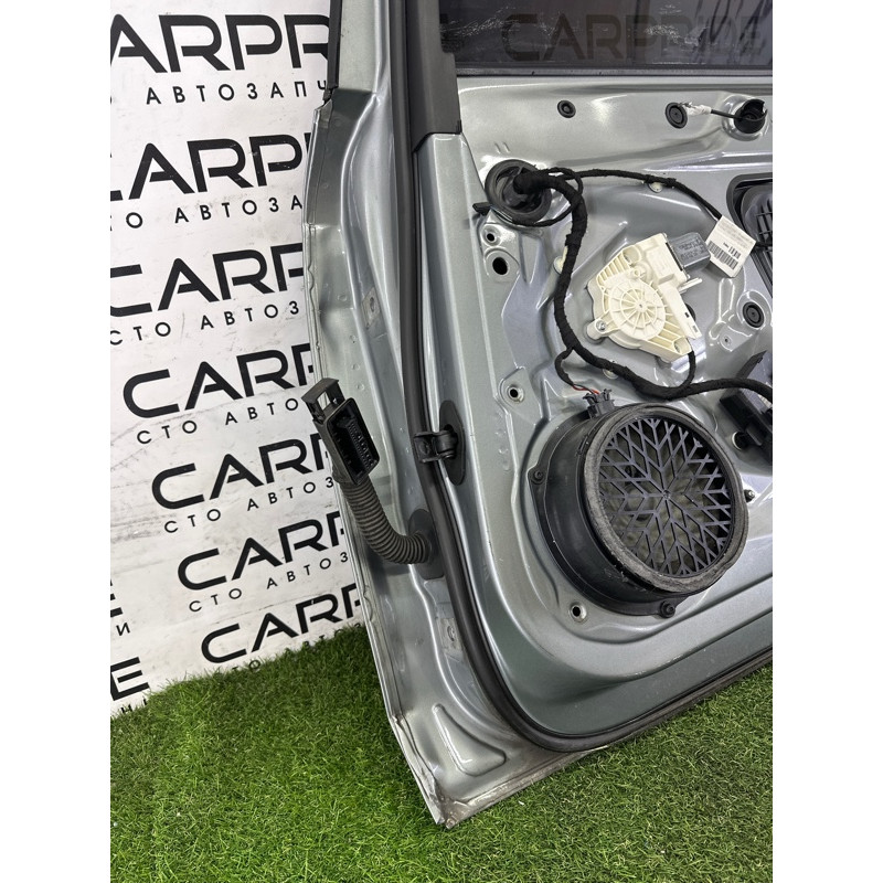 Дверь (наружные элементы кузова) AUDI A4 B8 2010 2.0 CAEB 8K5833052D