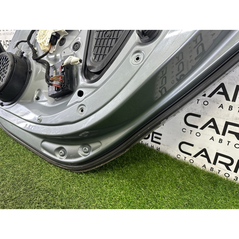 Дверь (наружные элементы кузова) AUDI A4 B8 2010 2.0 CAEB 8K5833052D