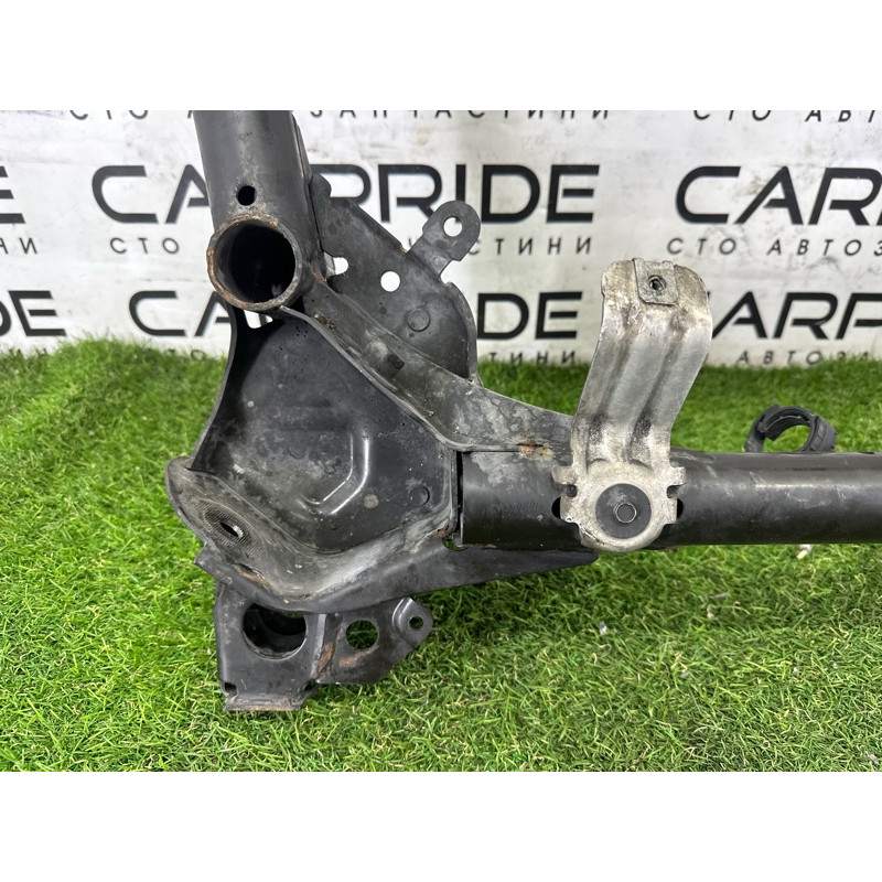 Підрамник (підвіска) BMW 3-series F30 2015 2.0 31106872118