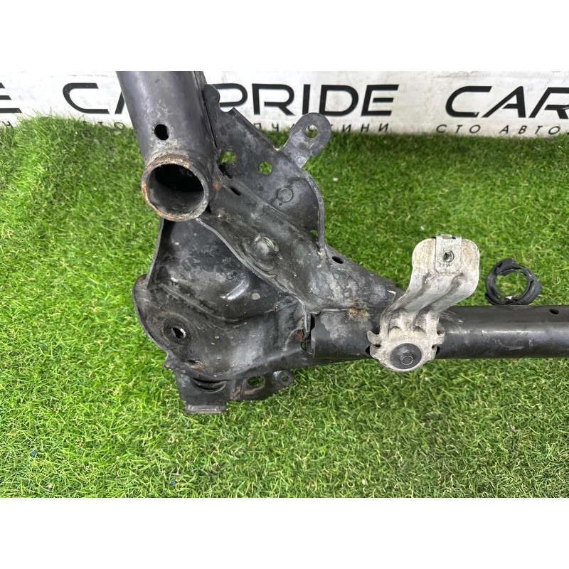 Підрамник (підвіска) BMW 3-series F30 2015 2.0 31106872118