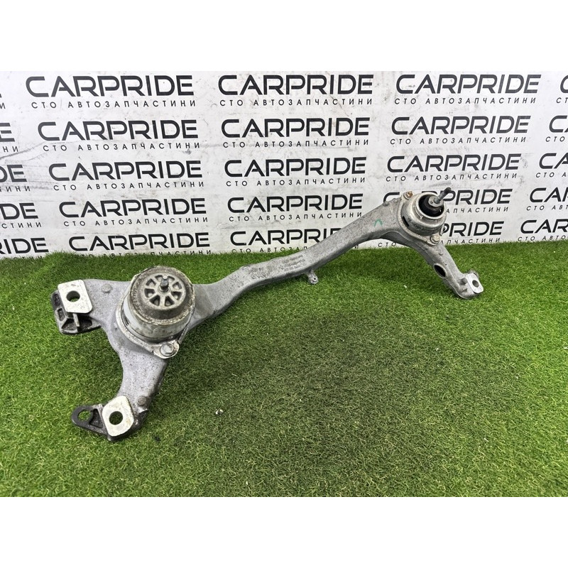 Кронштейн двигателя (кронштейны двигателя) Volkswagen Touareg NF 2012 3.0 Hybrid CGFA 7P0199207