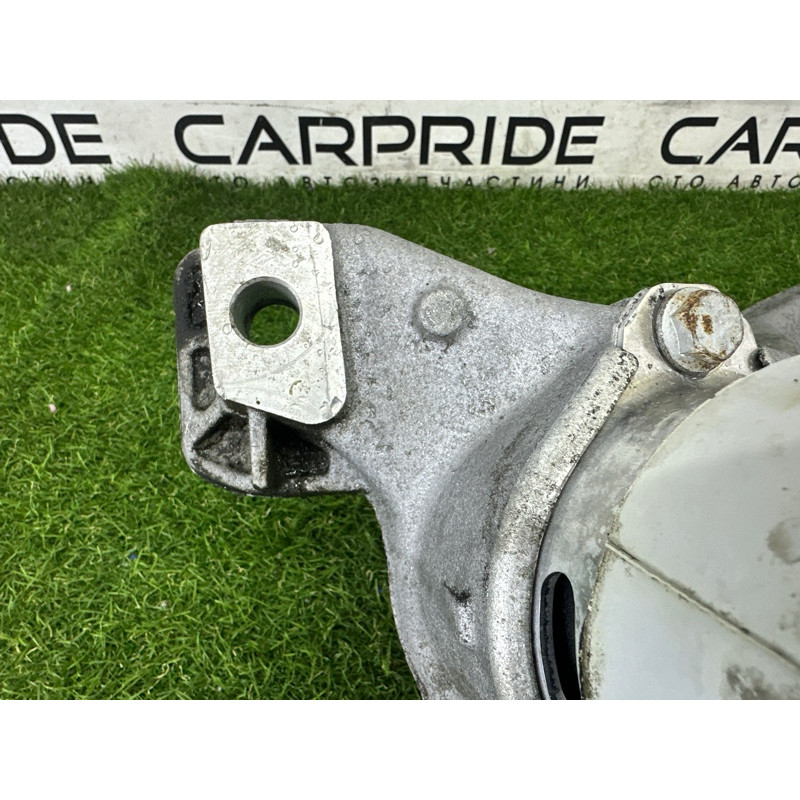 Кронштейн двигателя (кронштейны двигателя) Volkswagen Touareg NF 2012 3.0 Hybrid CGFA 7P0199207