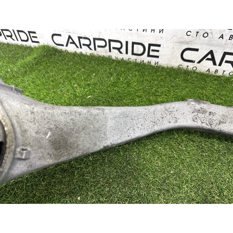 Кронштейн двигателя (кронштейны двигателя) Volkswagen Touareg NF 2012 3.0 Hybrid CGFA 7P0199207