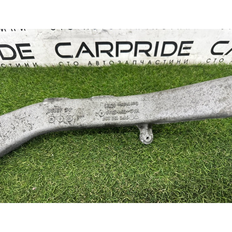 Кронштейн двигателя (кронштейны двигателя) Volkswagen Touareg NF 2012 3.0 Hybrid CGFA 7P0199207