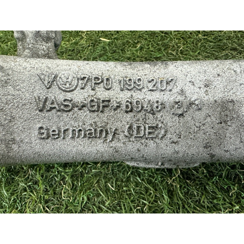 Кронштейн двигателя (кронштейны двигателя) Volkswagen Touareg NF 2012 3.0 Hybrid CGFA 7P0199207