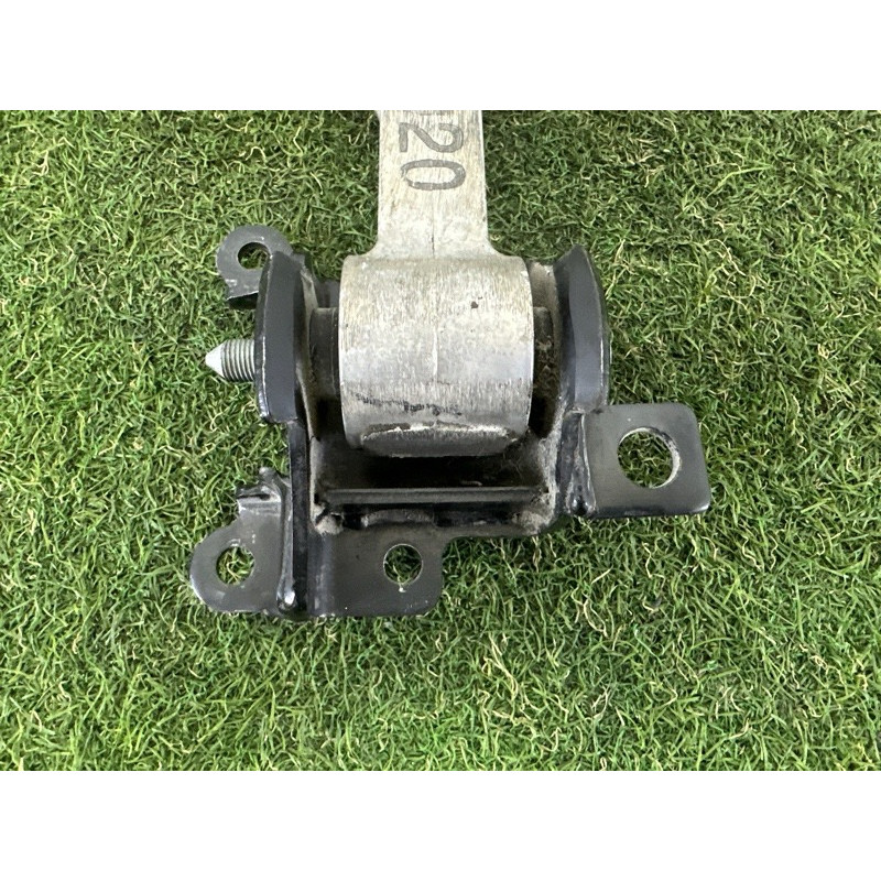 Подушка двигуна (двигатель и элементы) KIA Soul 3 2022 2.0 21950K0250