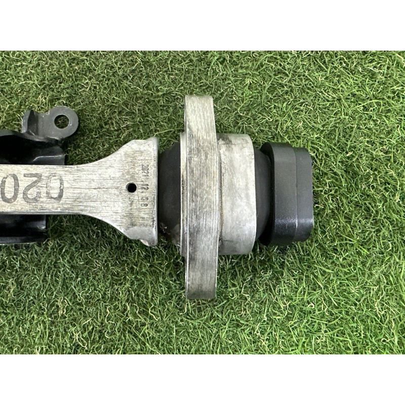 Подушка двигуна (двигатель и элементы) KIA Soul 3 2022 2.0 21950K0250