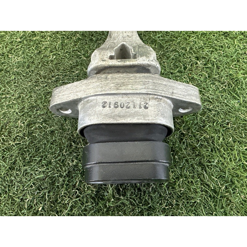 Подушка двигуна (двигатель и элементы) KIA Soul 3 2022 2.0 21950K0250