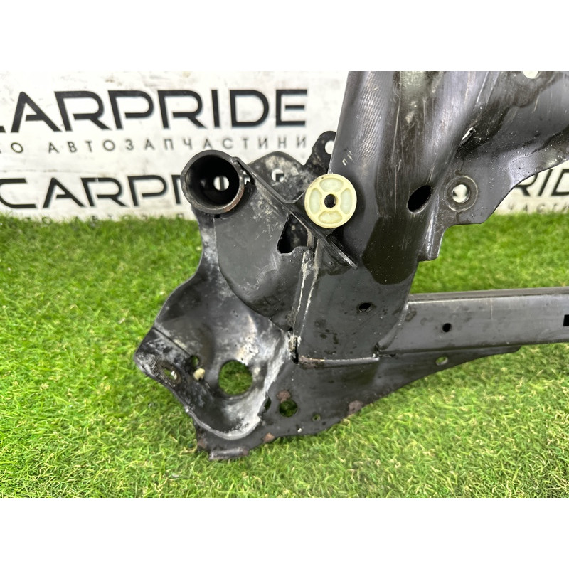 Підрамник (підвіска) BMW 3-series F30 2013 2.0 31106872121