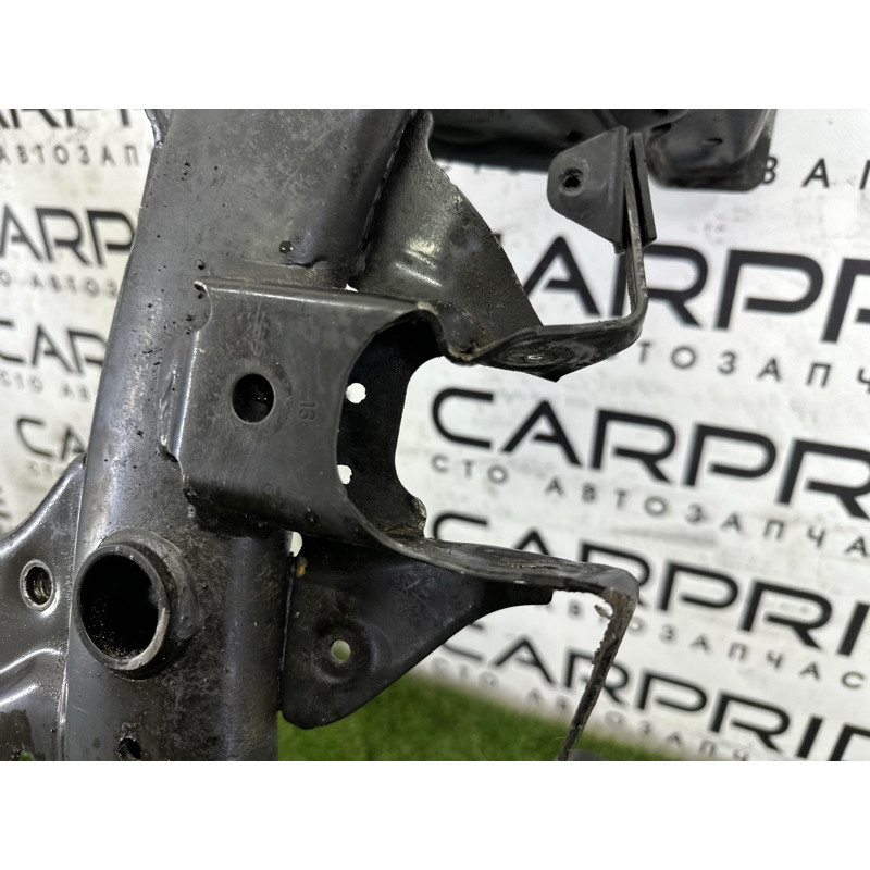 Підрамник (підвіска) BMW 3-series F30 2013 2.0 31106872121