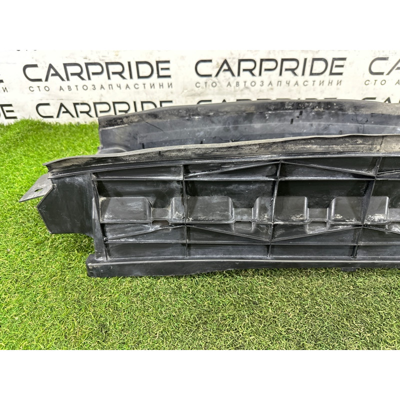 Диффузор радиатора (кузов и элементы) LAND ROVER RANGE ROVER Sport L494 2016 3.0 Diesel LR043739