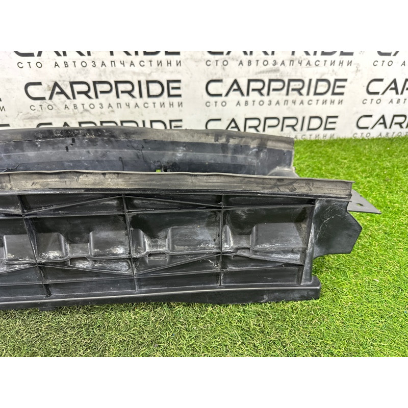 Диффузор радиатора (кузов и элементы) LAND ROVER RANGE ROVER Sport L494 2016 3.0 Diesel LR043739