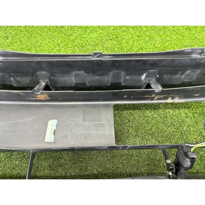 Диффузор радиатора (кузов и элементы) LAND ROVER RANGE ROVER Sport L494 2016 3.0 Diesel LR043739