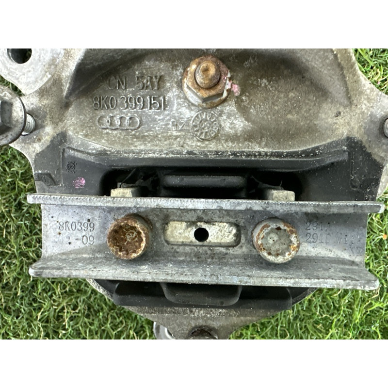 Подушка КПП (трансмиссия) AUDI Q5 8R 2010 3.2 CALB 8K0399151DB