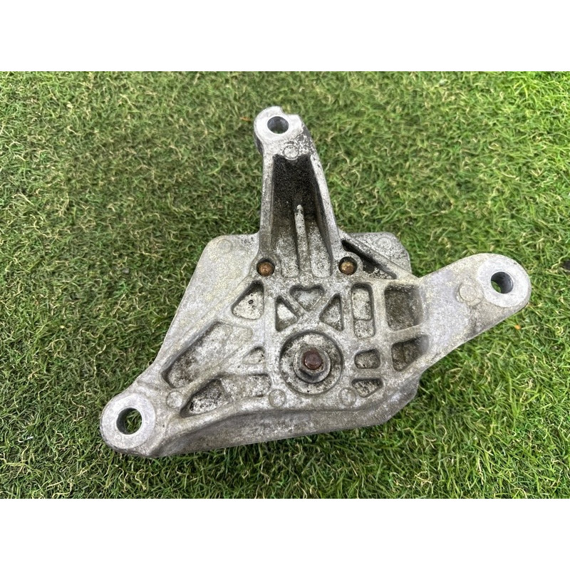 Подушка КПП (трансмиссия) AUDI Q5 8R 2010 3.2 CALB 8K0399151DB