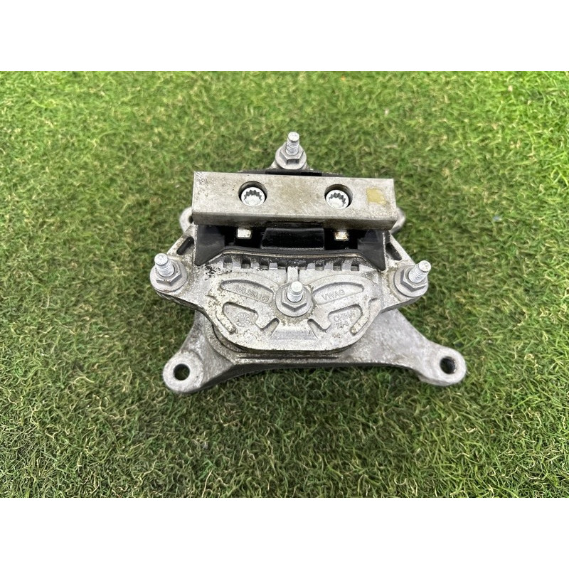 Подушка КПП (трансмиссия) AUDI Q5 FY 2018 2.0 DAYB 8W0399156AQ