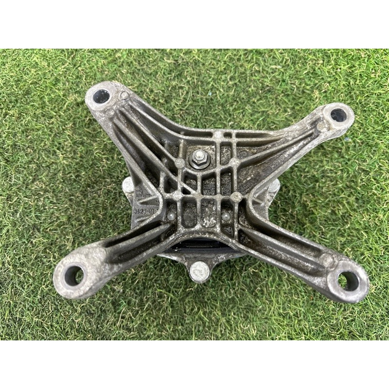 Подушка КПП (трансмиссия) AUDI Q5 FY 2018 2.0 DAYB 8W0399156AQ