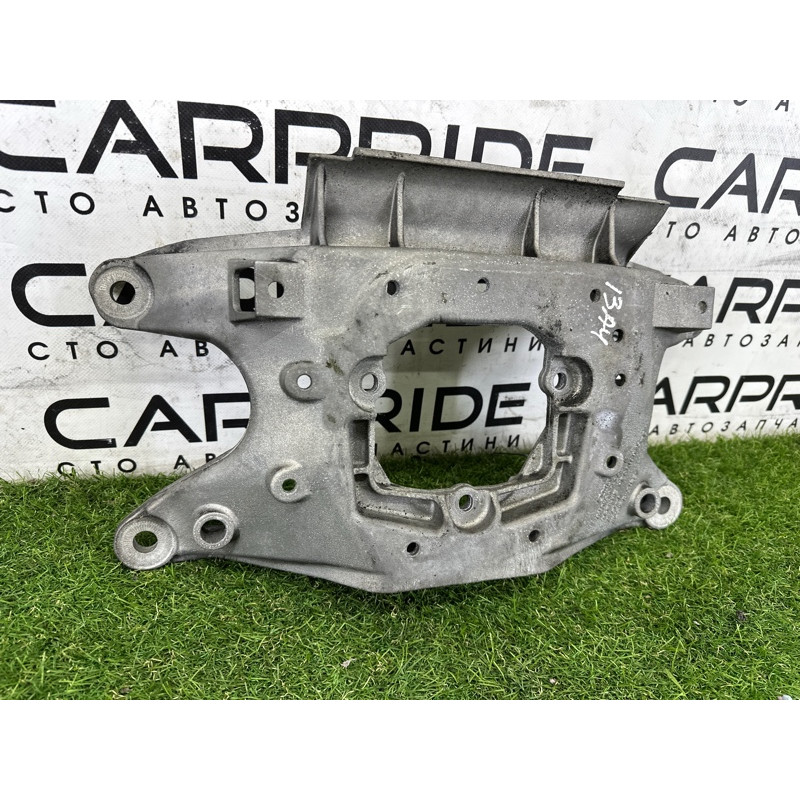 Траверса (трансмиссия) AUDI A4 B8 2010 2.0 CAEB 8K0399263K