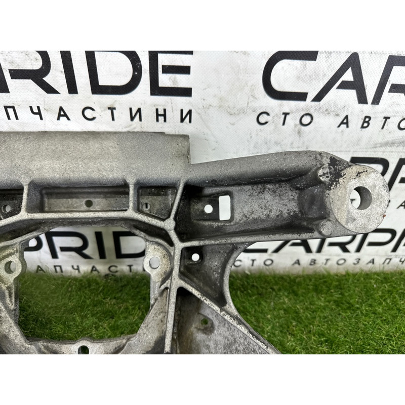 Траверса (трансмиссия) AUDI A4 B8 2010 2.0 CAEB 8K0399263K