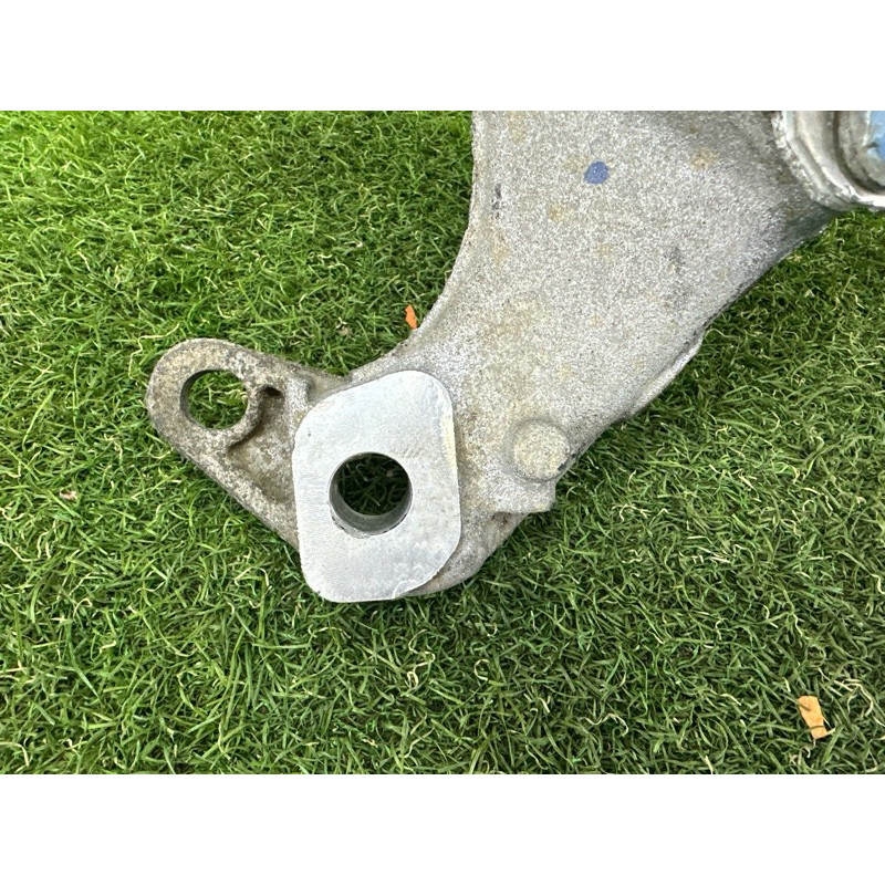 Кронштейн двигателя (кронштейны двигателя) Volkswagen Touareg NF 2012 3.0 TDI 7P0199207