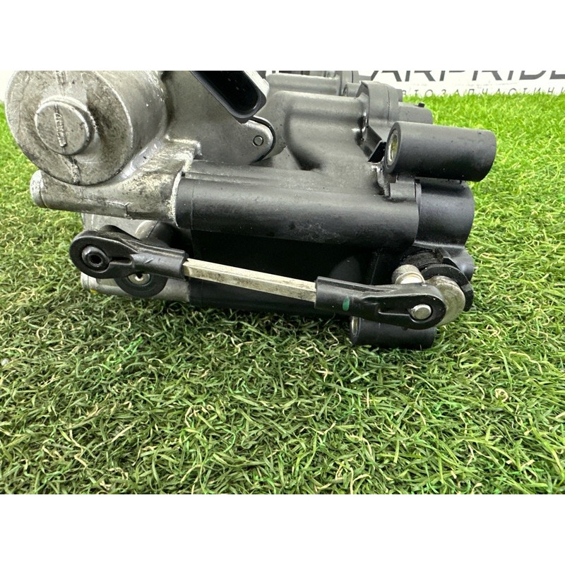 Коллектор впускной (впускная система) Volkswagen Touareg NF 2012 3.0 TDI 059129711CA