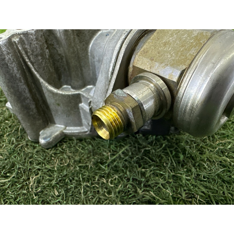 ТНВД (топливная система) AUDI Q5 FY 2018 2.0 DAYB 06K127028F